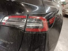 Tesla Model Y Rear-Wheel Drive - ფოტო 7