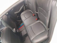 SAIC MG i5 2023 1.5L CVT Luxury - ფოტო 16