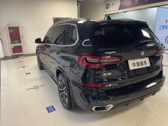 BMW X5 2022 xDrive 30Li Luxury M Sport Package - ფოტო 5