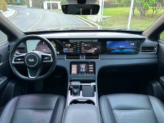 Li Auto ONE Extended Range 6-Seater - ფოტო 8