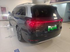 AITO M9 Pure Electric Ultra 100kWh 6-Seater - ფოტო 3