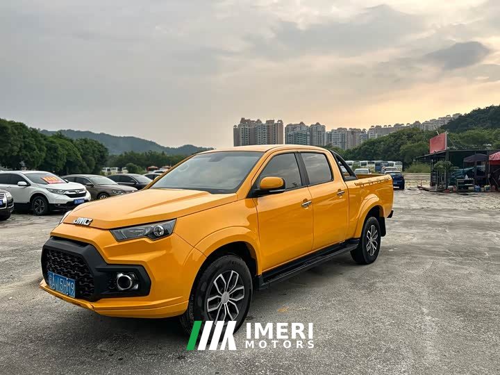 Domain Tiger Yuhu 7 2.0T Diesel Automatic Two-Wheel Drive Comfort Long Wheelbase National VI
