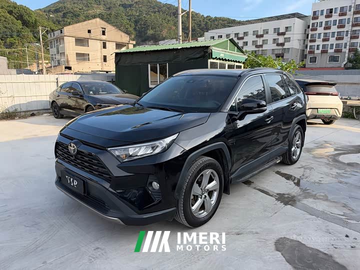 Toyota RAV4 2.0L CVT FWD Fashion Edition - ავტომობილი ჩინეთიდან