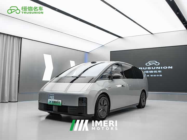 Li Auto MEGA Home Family Edition - ავტომობილი ჩინეთიდან