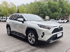 Toyota RAV4 2021 2.0L CVT AWD Fashion Plus Edition - ფოტო 3