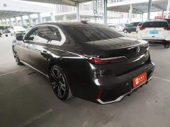 BMW 7 Series 2023 740Li Premier M Sport Package - ფოტო 3