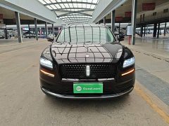 Lincoln Explorer 2021 2.0T AWD Premium - ფოტო 2