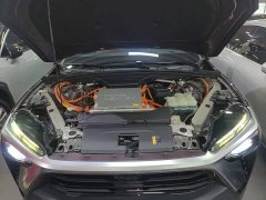 NIO ES8 2020 415KM Signature Edition Six-Seater - ფოტო 19
