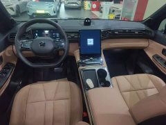 NIO ES8 2020 415KM Signature Edition Six-Seater - ფოტო 9