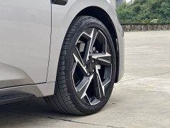 Lynk & Co 07 EM-P 126 Extended Range Ultra - фото 17