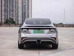 Lynk & Co 07 EM-P 126 Extended Range Ultra - фото 4