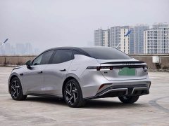 Lynk & Co 07 EM-P 126 Extended Range Ultra - фото 6