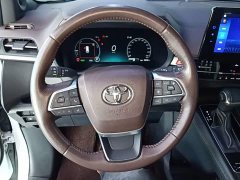 Toyota Sienna 2023 2.5L Hybrid Platinum Edition - ფოტო 10