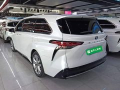 Toyota Sienna 2023 2.5L Hybrid Platinum Edition - ფოტო 4
