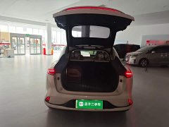 IM Motors Zhiji LS6 2025 Lingxi Intelligent Driving Edition - ფოტო 18