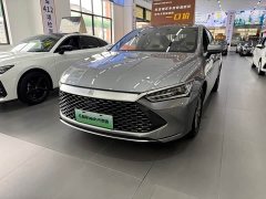 BYD Qin PLUS Glory Edition DM-i 55KM Leading - ფოტო 1