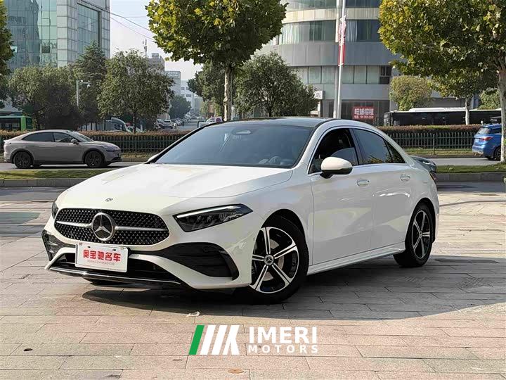 Mercedes-Benz A-Class A 200 L Fashion Edition