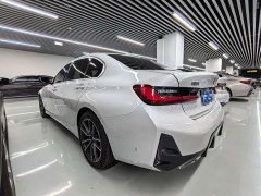 BMW 3 Series 325Li M Sport Package - ფოტო 17