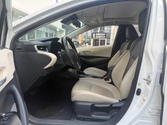 Toyota Corolla 1.2T S-CVT Luxury - ფოტო 8