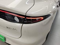 IM Motors Zhiji LS6 Extended Range 52 Max - ფოტო 7