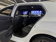 Volkswagen Golf 280TSI DSG R-Line - ფოტო 7