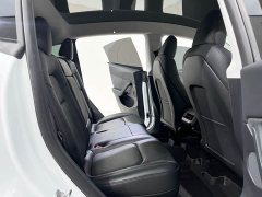 Tesla Model Y 2022 Facelift Long Range All-Wheel Drive - ფოტო 10