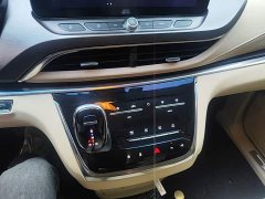 Buick GL8 2023 Land Business Class Intelligent Premium Edition - ფოტო 13