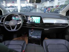 Volkswagen Teramont 380TSI AWD Luxury Jiajing Pro 7-Seater - ფოტო 13