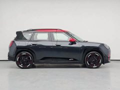 BMW All-Electric MINI JCW Aceman John Cooper Works - ფოტო 15