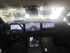 Fangchengbao Leopard 5 2025 210KM Tianshi Ultra Edition - ფოტო 9