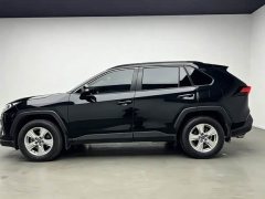 Toyota RAV4 2.0L CVT FWD Urban Edition - ფოტო 3