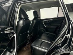 Toyota RAV4 2.0L CVT FWD Urban Edition - ფოტო 9