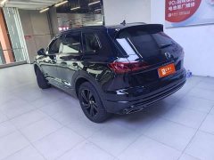 Volkswagen Touareg 3.0TSI Sharp Enjoyment Edition Jet Black Sport Package - ფოტო 2