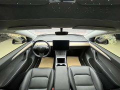 Tesla Model Y Standard Range RWD - ფოტო 20