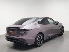 Lynk & Co 07 EM-P 126 Extended Range Ultra - ფოტო 2