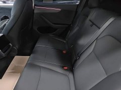 Tesla Model Y Long Range All-Wheel Drive - ფოტო 16