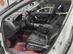 Honda CR-V 370TURBO Two-Wheel Drive Luxury - ფოტო 3