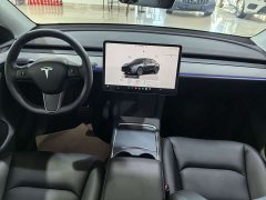 Tesla Model Y Rear-Wheel Drive - ფოტო 11