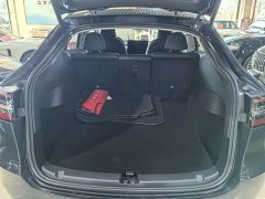 Tesla Model Y Rear-Wheel Drive - ფოტო 14