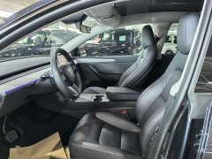 Tesla Model Y Rear-Wheel Drive - ფოტო 5
