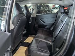 Tesla Model Y Rear-Wheel Drive - ფოტო 8