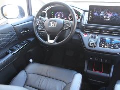 Honda Odyssey 2.0L e:HEV Luxury - ფოტო 16