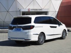 Honda Odyssey 2.0L e:HEV Luxury - ფოტო 4