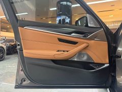 BMW 5 Series (Imported) Facelift 540i Elegance M Sport Package - ფოტო 16