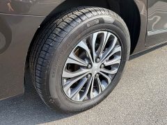 Buick GL8 Land Business Class 652T Premium - ფოტო 8