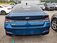 Hyundai Elantra 1.5L CVT Luxury - ფოტო 5