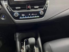 Toyota Corolla 1.8L CVT Luxury - ფოტო 12