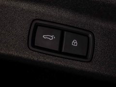 Li Auto L8 Ultra Smart Refresh Edition - ფოტო 8