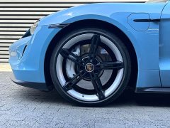 Porsche Taycan - ფოტო 6