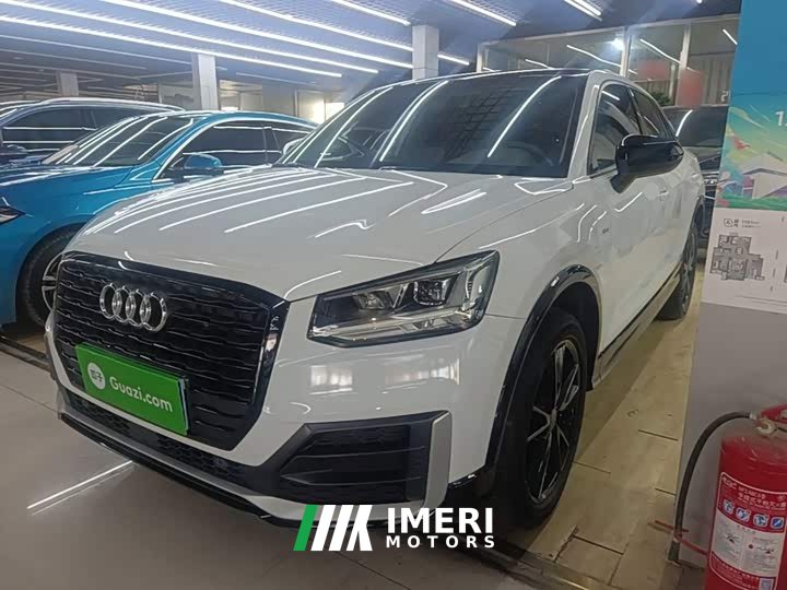 Audi Q2L 35 TFSI Fashion Dynamic